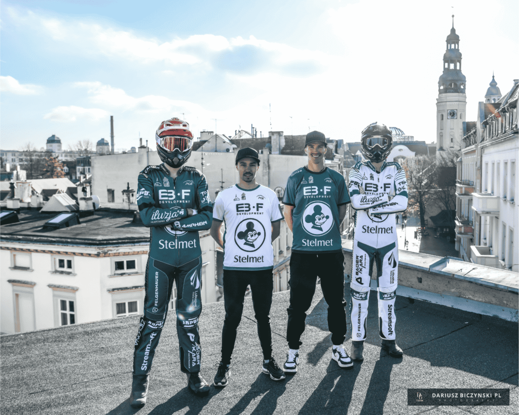 Żużel. Zrobili to jako pierwsi! Falubaz zaprezentował kevlary!